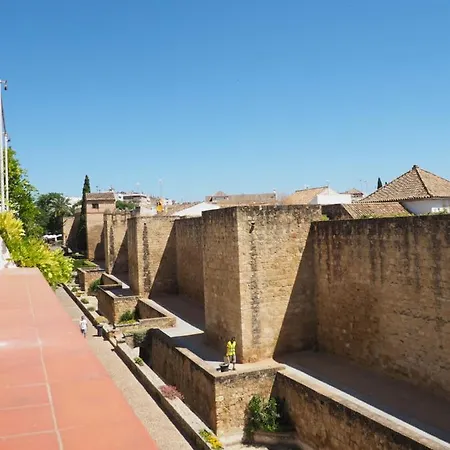 Apartament En Juderia La Murallita *
