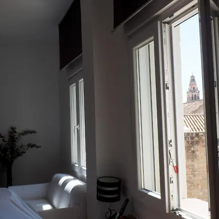 Apartamento En Judería La Murallita Córdoba